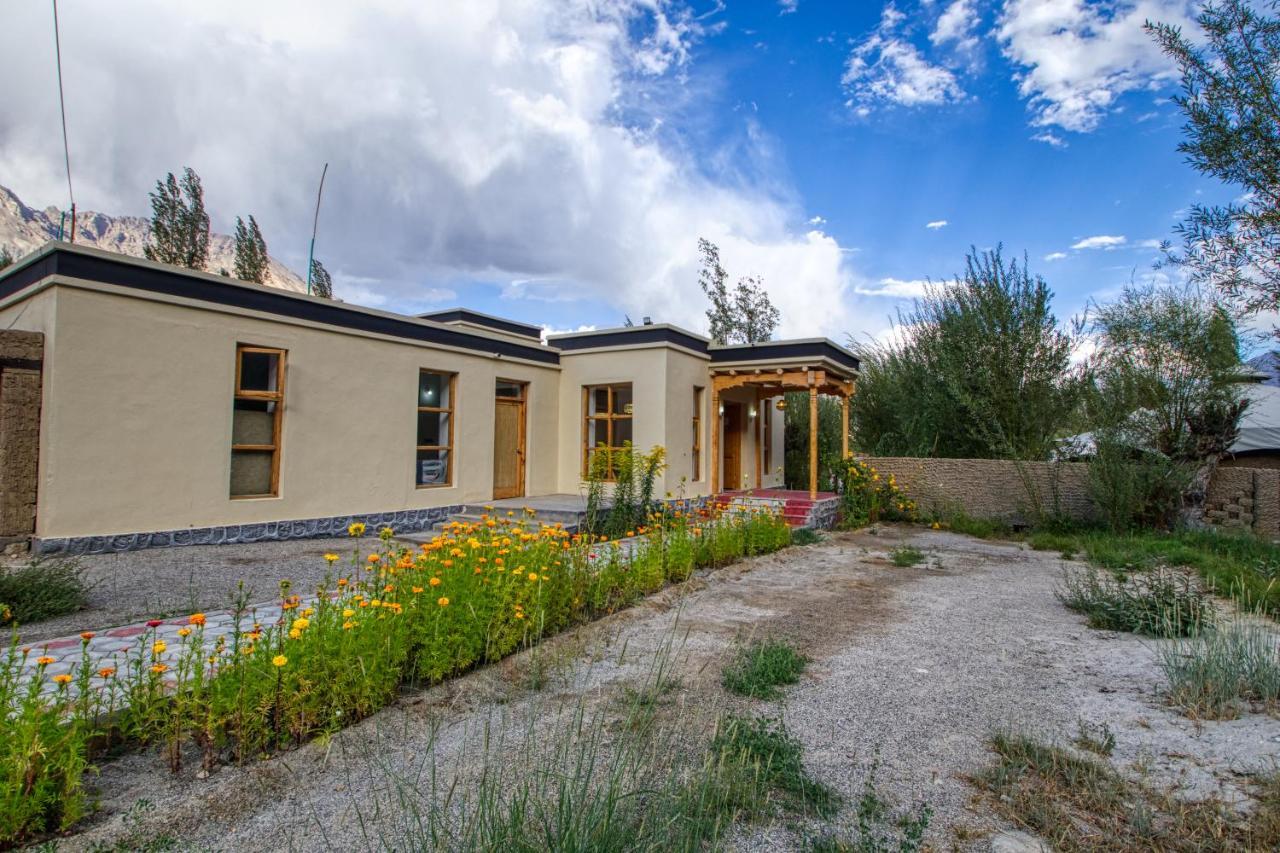 Chalet Seabuckthorn - Hunder Hundar ภายนอก รูปภาพ