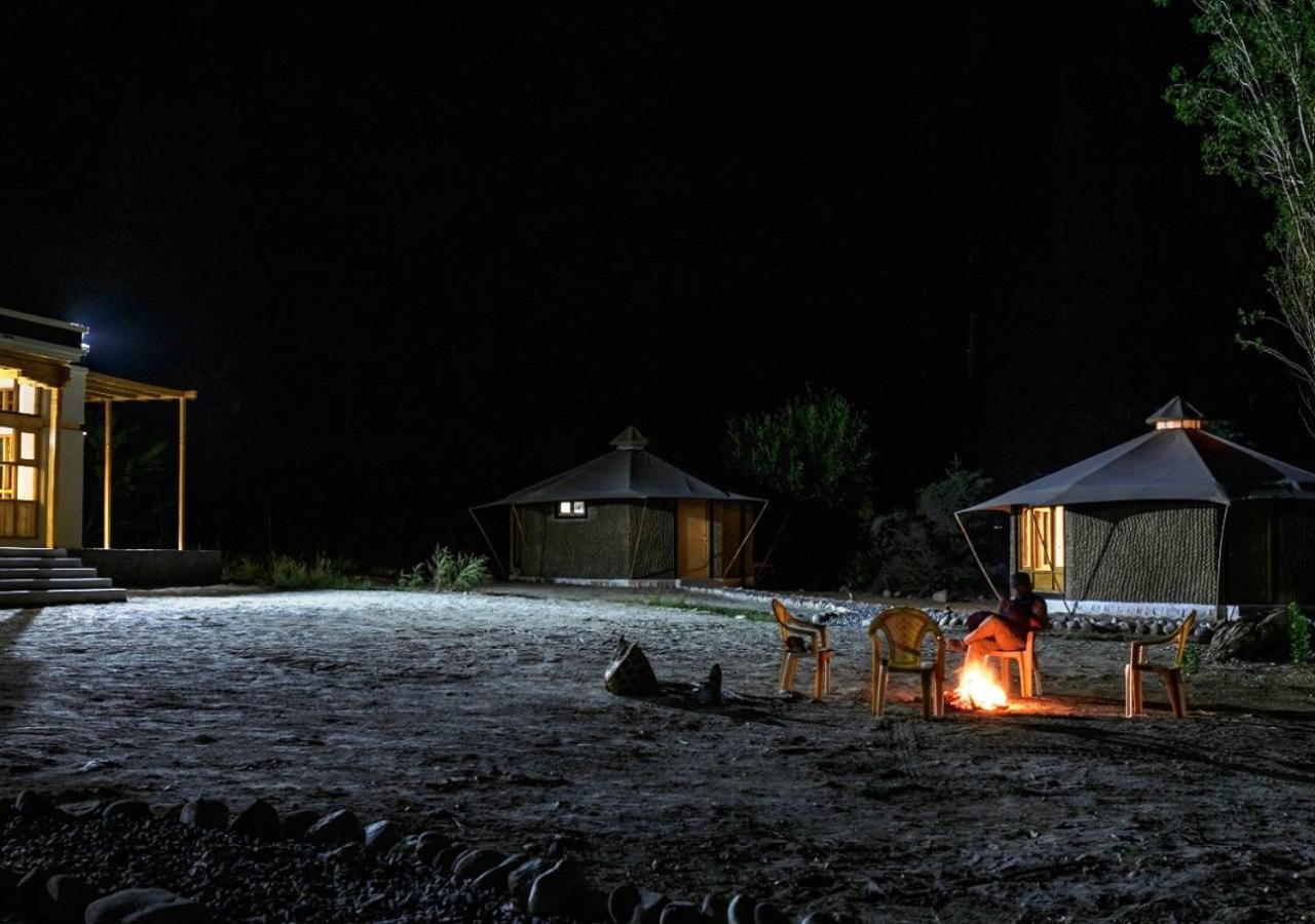 Chalet Seabuckthorn - Hunder Hundar ภายนอก รูปภาพ